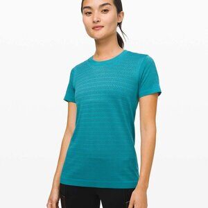 Lululemon Breeze By Short Sleeve *Squad - 4 Ice Cave